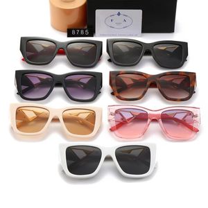 Designer solglasögon klassiska glasögonglasögon utomhus strand solglasögon för man kvinna blanda färg valfri triangulär logotyp