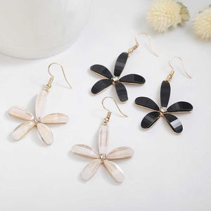 Dangle Chandelier 2021 Real Sale Oorbellen Han Edition Contracted Five Flower Petals Earrings Female Fashion And Personality Long Joker Ear Hook G230313