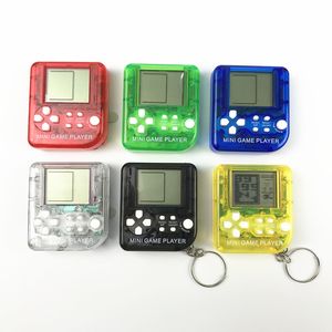 Mini jogadores portáteis de jogos portáteis Kichain de caixa de jogo construído em 26 jogos controlador mini -videogame console key pendurado brinquedo dhl grátis