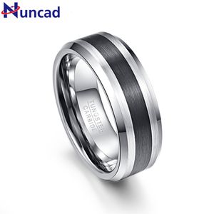 Anéis de casamento nuncad tungstênio anel de carboneto de 8mm de 8 mm de acabamento escovado e um centro preto chanfrado tamanho 5 a 14 anel de noivado de casamento 230313