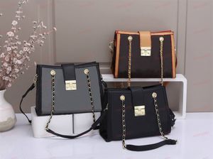 Double Chain Backpack Underarm Satchel Luxury Gift Shoulder Bag Wholesale Designer Printed Flower Grid Crossbody Shopping Bags