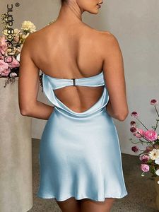 Abiti da festa Raso crittografico Hot Sexy Backless Off spalla Mini abito Donna Abiti eleganti senza maniche Party Club Gown Vestido Abbigliamento L230313