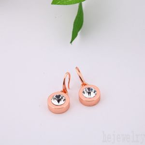 여성을위한 화이트 크리스탈 귀걸이 디자이너 순환 매력 Ohrringe 합금 두꺼운 파티 out chunky Rose Diamond Earing 럭셔리 보석 여자 귀이 ZB008 F23