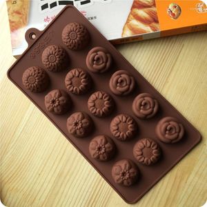 Baking Moulds 1PCS Three Kinds Of Flowers Shaped Silicone Chocolate Mold Ice Cupcake Lollipop Sugar Tools