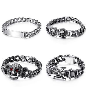 Punk Skull Cross Curb Cuban Link Chain Bracciale da uomo Vintage Black Stainless Steel Red Eye Zircon Skeleton Bike Biker Bracciali Bangle Jewelry