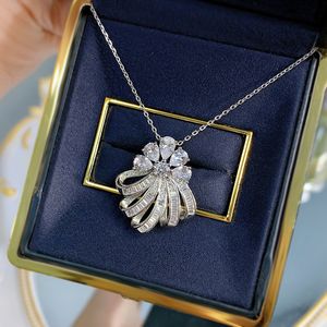 Luzury Flower Diamond Pendant Necklace 925 Sterling Silver Party Wedding Chocker Necklace For Women Bridal Pendant Jewelry Gift