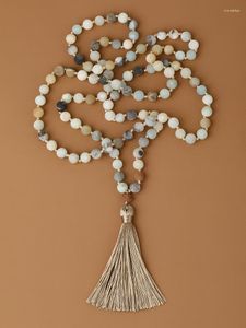 Hänghalsband oaiit naturligt frostat amazonit sten lariat med rudraksha pärlor och beige tassel välsignelse smycken radband halsband