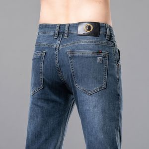 Jeans masculinos Jeans de alta qualidade Men algodão Refolar Fit Straight Stretch Casual Casual Tamanho 29-40 Jeans para homens roupas 230313