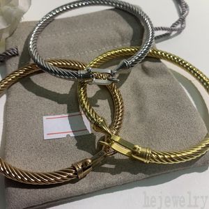 Diseñador de pulseras plateadas plateadas para mujeres cables retorcidos a mano con brazaletes simples de brazalete de la calle.