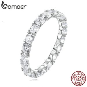 Bröllopsringar 925 Sterling Silver Stackable Simulated Diamond Zircon Ring For Women Luxury Fine Jewelry Wedding Band Bridal Gift BSR295 230313