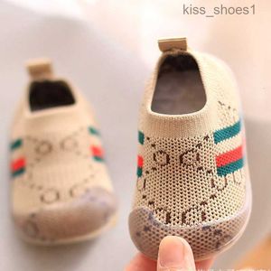 Wholesale Kids Shoes First Walkers Antislip Soft Bottom Jelly Sneaker Casual Flat Children size Girls Boys Sports Letters Sneakers Shoe For