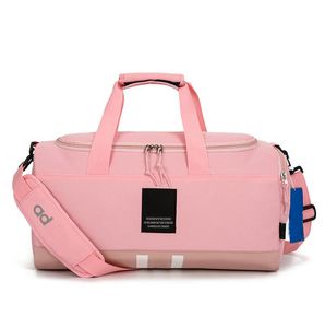 Duffel Bags Winter New Arrival Letter Outdoor Portable Travel Duffle Bag Nylon Waterproof Daily Travel Handbag Shoulder Bag
