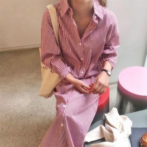 Casual Dresses Loose Classic Vertical Stripe Long Shirt Dress Maxi Sleeve Polo Neck Women Autumn Single Breasted 2024 Arbetskläder