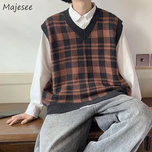 Kamizelki mężczyzn kamizelki retro kamizelki swetra menu Japońskie projektowanie jesień wszystkie mecze preppy stylowe ubrania unisex harajuku moda na dzianina Streetwear 230313