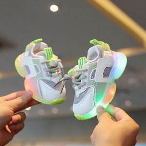 Sneakers Fall Kids Sport Shoes With Light Breatble Mesh Toddler Girl 1 till 5 år gamla pojkar Led Child 230313