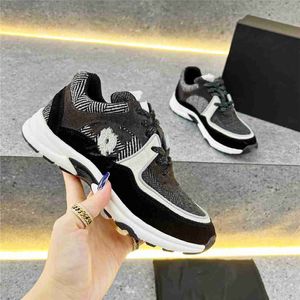 Luxury design bowling shoes 2023 Channel fashionable men's and women's letter logo casual outdoor sports shoes 01-5-04