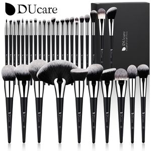 Strumenti per il trucco Set di pennelli professionali DUcare 10 Pennelli da 32 pezzi Kit per il trucco Fondotinta per capelli sintetici Ombretti potenti Miscelazione Bellezza 230314