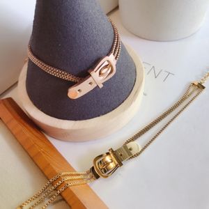 Rose Gold Armelets Designer Link Chain Armband Luxury Stamp smycken kvinnor kärlek gåva Bangle Womens män utsökta titanstål charm chirstmas valentines dag