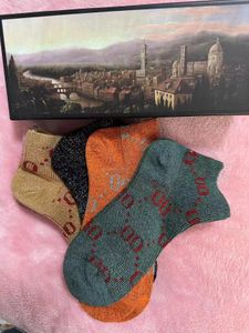 Designer Men Socks Designer Ship Sock Luxury Men Women Socks Stocking Classic Fashion Letter G Bekväm andlig bomull Högkvalitativ mode Adv290V THWV