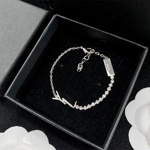 Luksusowe projektanci urok bransoletki łańcuch mody link klasyczny litera srebrne bransoletki projektant dla kobiet ozdoby prezentowe rocznicy ślubu