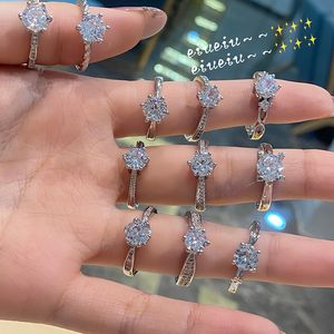 Valentine's Day fashion six-claw inlaid flash diamond ring light luxury temperament proposal female ring anchor same accessories