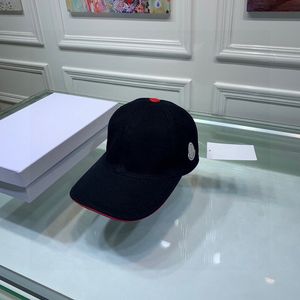 Designers cap casquette Berretti da baseball di lusso con visiera di marca Quattro stagioni regolabili moda sport golf tempo libero berretti parasole marea cupola Confezione regalo Factory Mall buono