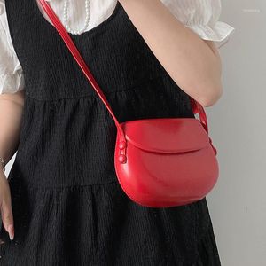 Akşam Çantaları Kırmızı Kadın Bag2023 Retro Tasarım Basit Cep Telefonu Tek Omuz
