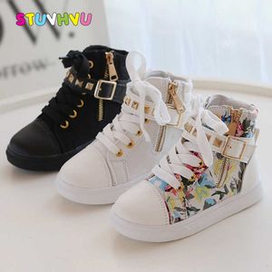 Scarpe piatte per bambini High-top Canvas per ragazzi Ragazze Sneakers Primavera e autunno New White Black Single Kids Scarpe Stivali P230314