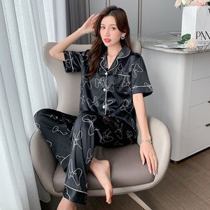 Apresenta de sono feminino 3xl-8xl Pijamas de seda de tamanho grande para mulheres outono de manga curta e calça de pijama conjunto de ladras manchas de tamanho grande 230314