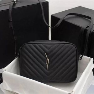 حقائب مصمّمة عالية الجودة LOU CAMERA BAG من جلد مبطن حقائب يد فاخرة تتميز بحزام جلدي قابل للتعديل حقيبة كتف Crossbody Bas Women Storages