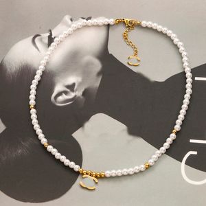 18k colares de pérolas de ouro de 18k Carta de gargantilha Declaração pendente de moda Moda Womens Colar Jóias de Casamento Acessórios de Acessórios para Jóias