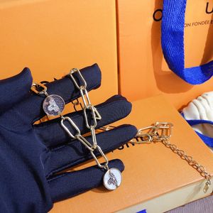 Mode Fritillaria halsband 18k guldpläterad utsökta halsband lyxiga designer smycken lång kedja valda populära varumärke tillbehör exklusiva kvinnors gåva