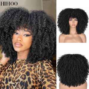 黒人女性のための前髪の短い髪のアフロキンキーカーリーウィッグ合成自然な輝く茶色の混合ブロンドかつらコスプレデイリーファクト