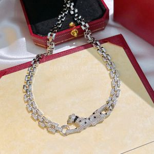 collana panthere per donna designer per uomo diamante smeraldo placcato oro 18 carati T0P riproduzioni ufficiali di qualità stile classico moda lusso anniversario regalo 005