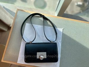 Black Messenger Bottega Bag Handväska axelväska crossbody venetta väska kamera väska flikväska guld kulväska 21*12 cm