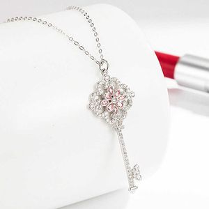 Pendant Necklaces S925 Sterling Silver Primrose Key Pink Diamond Pendant Necklace Elegant Full Diamond Key Women's Sweater Chain JewelryL230315