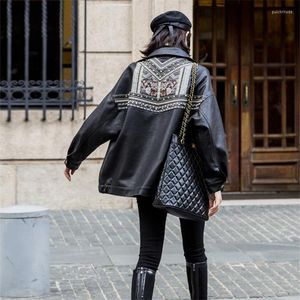 Frauen Leder Faux Schwarz Jacke Frauen Fransen Niet Punk PU Lokomotive Kurze Motorrad Oberbekleidung Dame Stickerei MäntelDamen