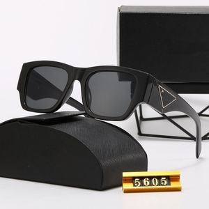 5605 Designer-Sonnenbrillen, klassische Brillen, Goggle, Outdoor-Strand-Sonnenbrillen für Mann und Frau, 6 Farben, optional, dreieckige Signatur