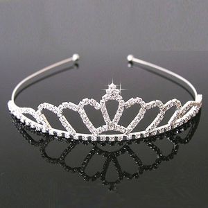 Beautiful Shiny Crystal Bridal Tiara Party Pageant Silver Plated Crown Headband Cheap Wedding Tiaras Accessories dh5448