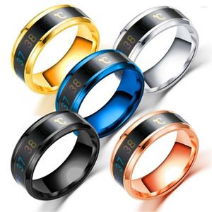 Anéis de casamento Loredana Uma variedade de aço inoxidável de cor é pintada na superfície da moda. Partema do estilo ununisex feito.
