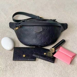 Designer Bumbag midjeväska M43644 Bum Belt Bag Chest Fanny Pack Fshion Handväska Midja Kvinnor Mens Luxury äkta läder Zipper 7A Crossbody Woman Axel Travel Påsar