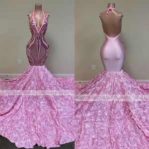 Vestidos de baile longos rosa sereia 2023 meninas pretas lantejoulas sexy backless halter 3d flores africanas mulheres vestidos de festa noturna formal bc15100 gj0315