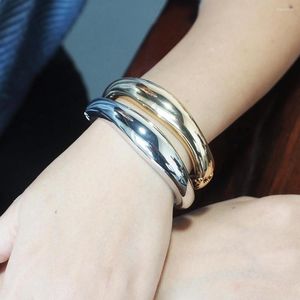 Bileklik Pürüzsüz Çinko Alaşım Kumbezerleri Kadın Bahar Açılış Beyanı Metal Bangles Bilezik Punk Partisi Mücevher Aksesuarları Ukmoc