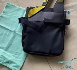 designer mini män kvinnor axel väska brev gul duk remma messagebag kamera midjepåsar multi syfte satchel utomhus263p 33