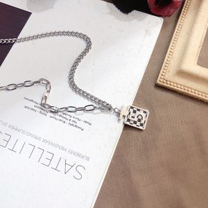 Hot Brand Silver Plated Necklace Fashion Luxury Perfume Bottle Pendant Necklace Classic Popular Brand High Level Design Accessories Exquisite Gift Girl