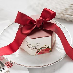 Hediye sargısı 20pcs Çin Düğün Şeker Kutusu Toptan Doğum Günü Noel Hatıra Altıgen Çikolata Malzemeleri