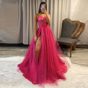 Funkelndes heißes rosa Abendkleid, formelles Kleid mit Spitze, Spaghettiträger, Pailletten, Applikationen, Abschlussball-Party-Kleider, hoher Seitenschlitz, ärmellose Robe de Soiree 2023