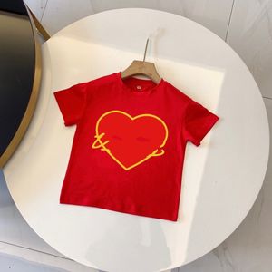 baby skjorta barn designer t shirt barn t-shirt småbarn tee barnkläder pojkar flickor kort ärm lyx sommartröjor svarta vita bokstäver hjärtformade 8 stilar