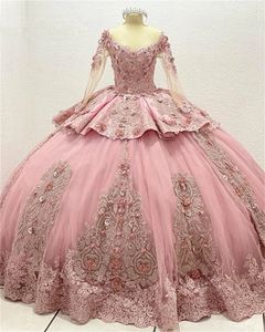 Pembe Uzun Kollu Prenses Quinceanera Elbiseler 2023 Çiçek Aplike Peplum Dantel-up Korse Prom Vestidos Rosas Para Quinceaneras