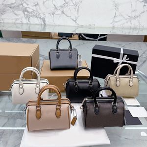 Designer bag Classic Luxury Chain Fashion C Flower Wallet Vintage Ladies totes bags Leather Handbag designers shoulder sac